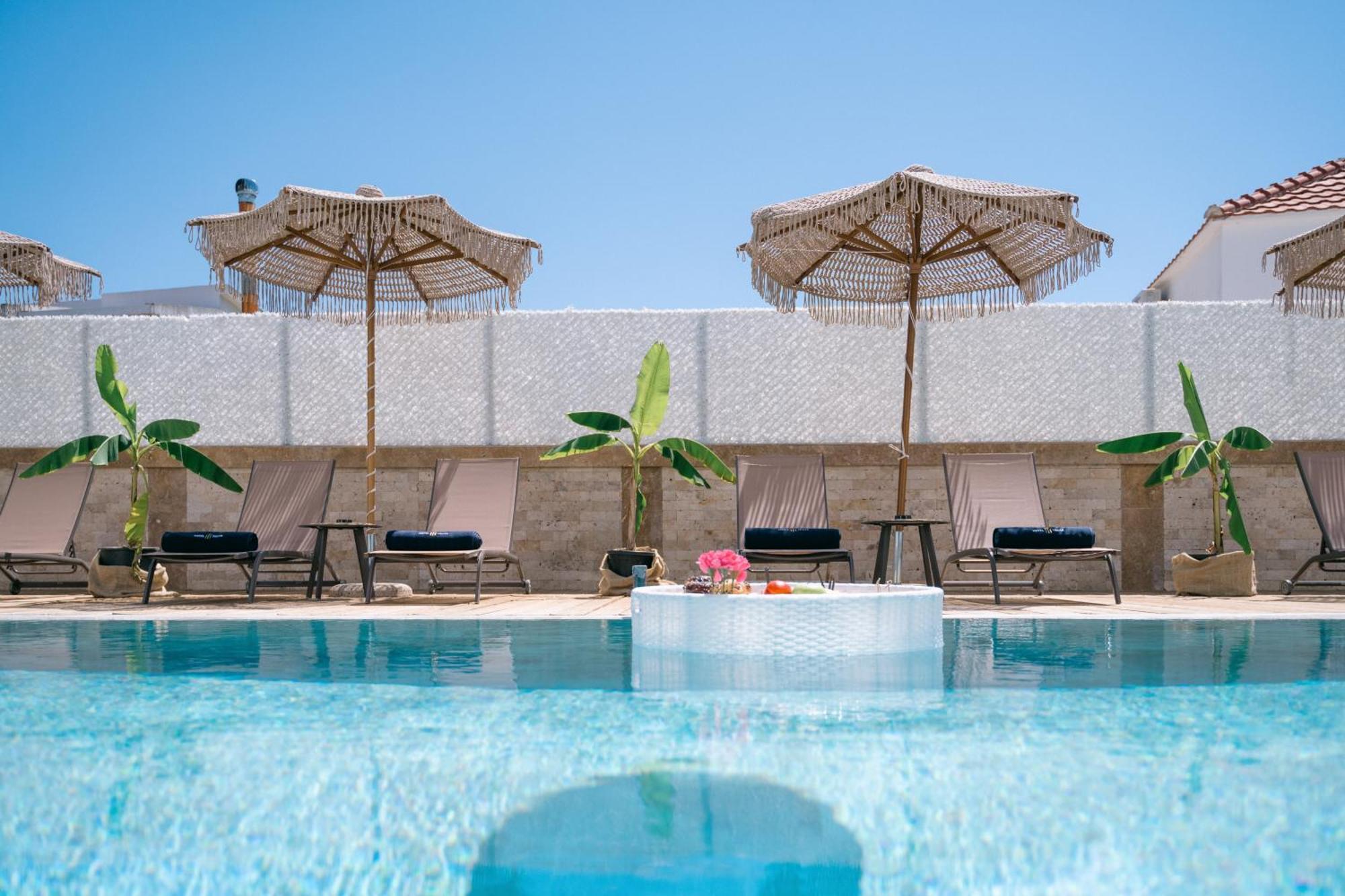 Hotel Teuta Ulcinj Eksteriør bilde