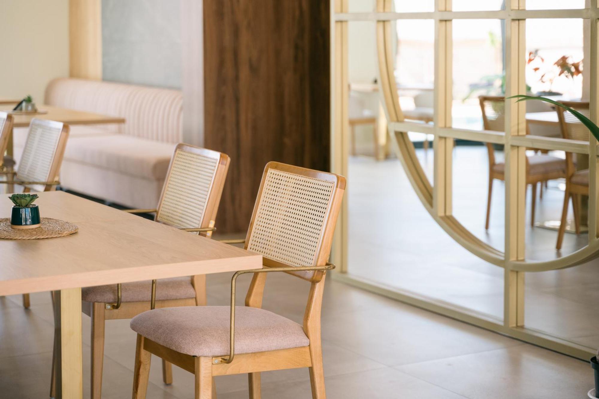 Hotel Teuta Ulcinj Eksteriør bilde